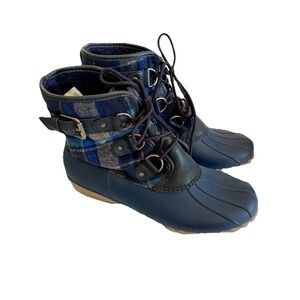 New‎ Baretraps Fahn Duck Boots Size 7  Blue Plaid Water Resistant cabin core